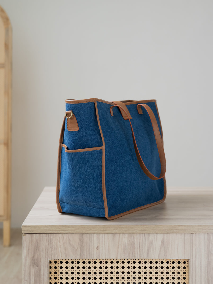 The Coffee Run Tote - Denim & Warm Tan - Product detail view 11 | DilliBagCo