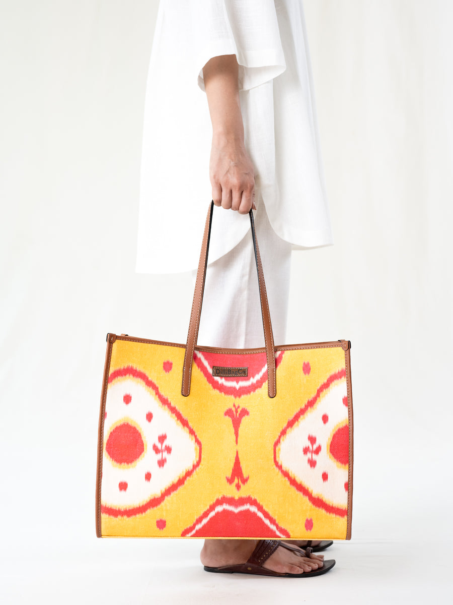 The Everyday Tote - Turmeric