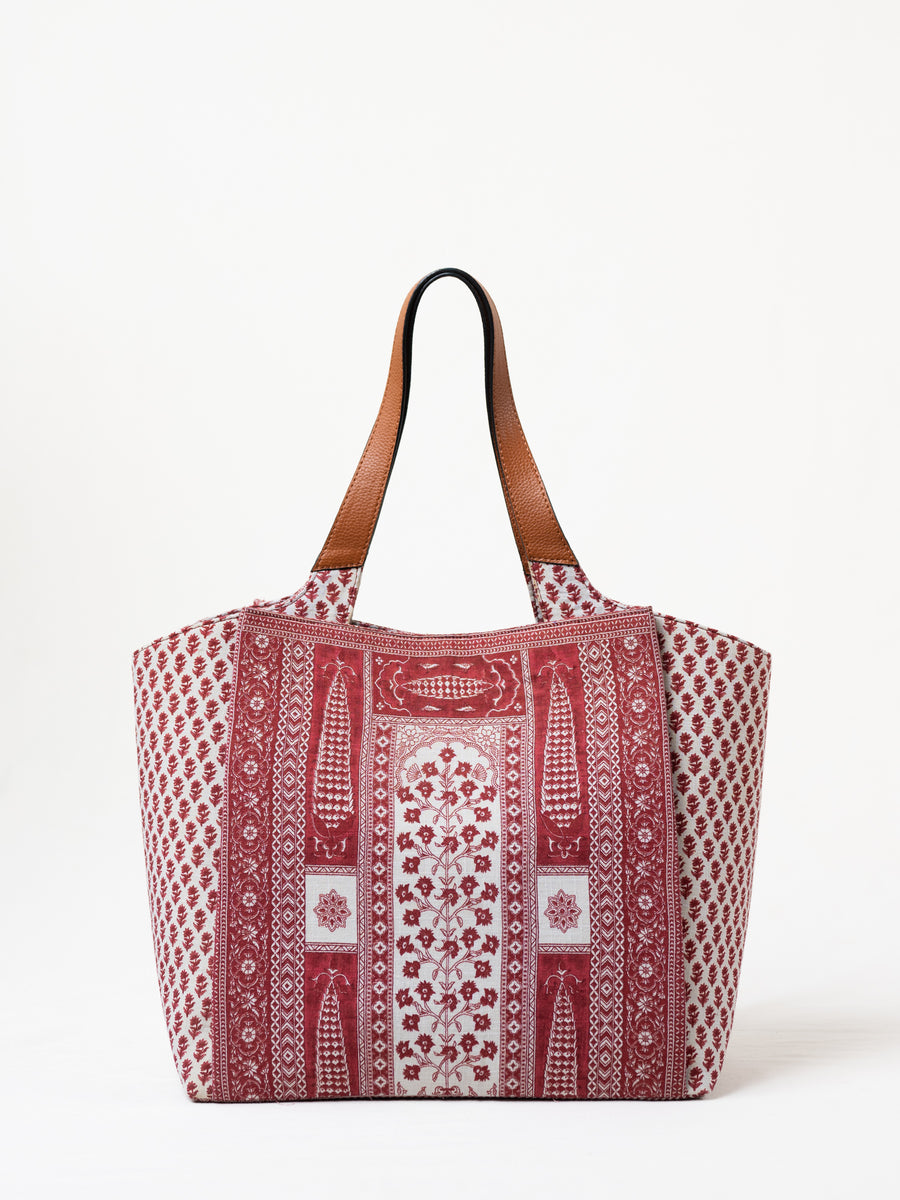 The Classic Tote - Brick Red