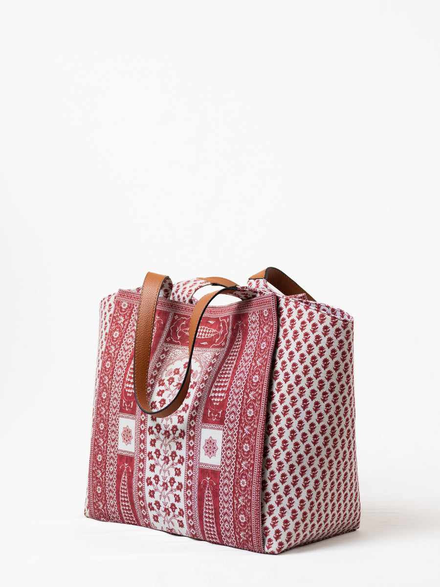 The Classic Tote - Brick Red
