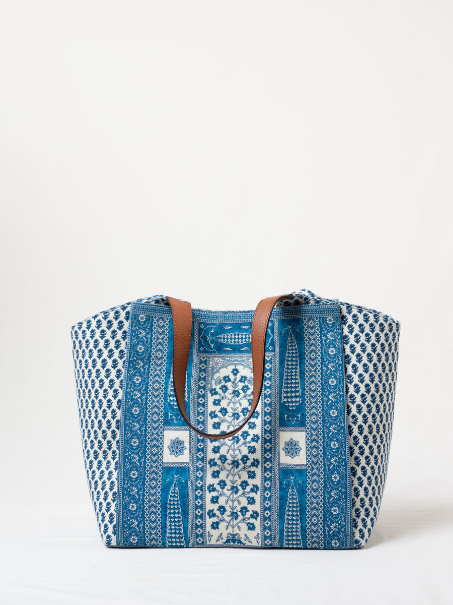 The Classic Tote - Azure Blue
