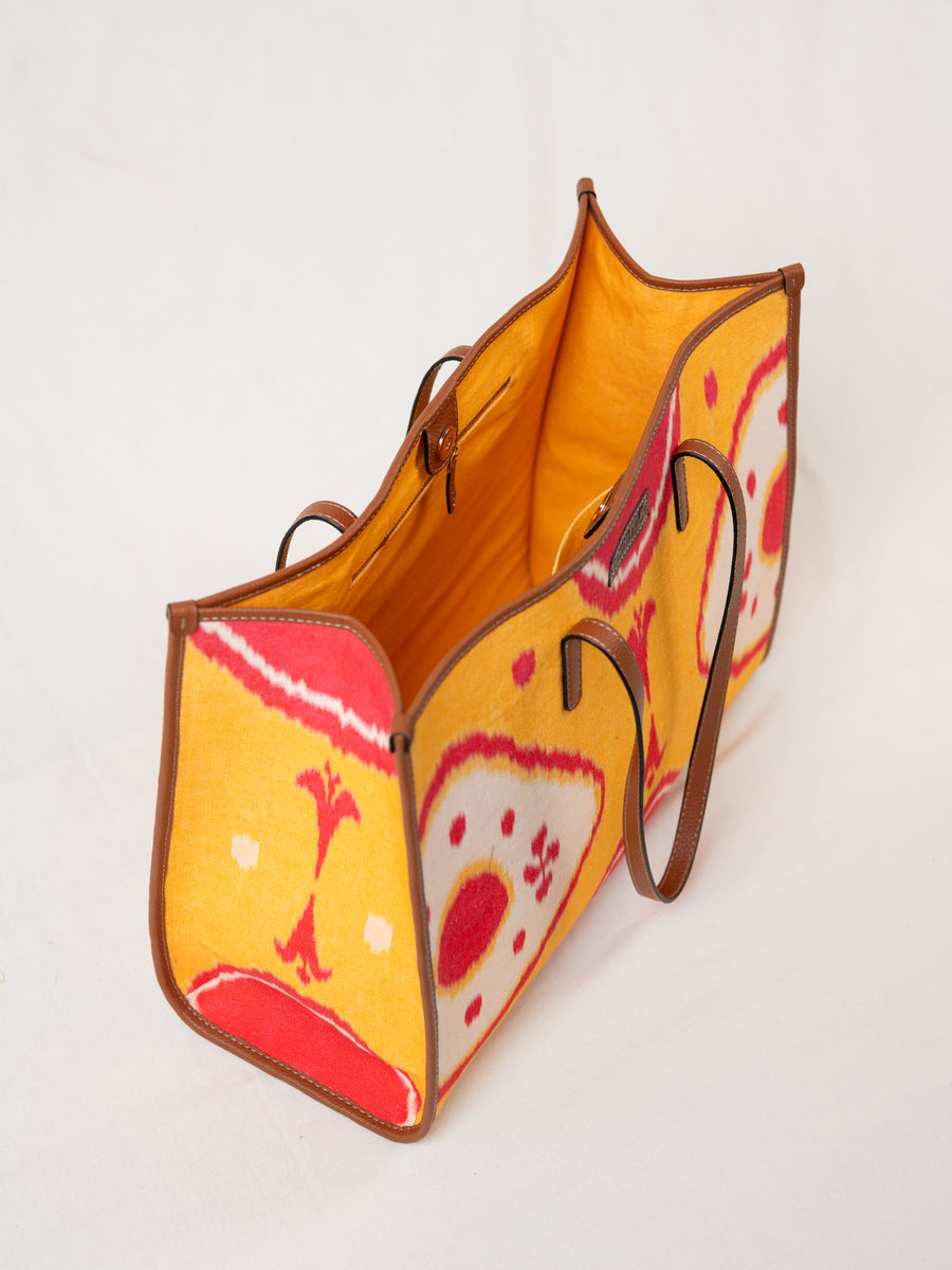 The Everyday Tote - Turmeric